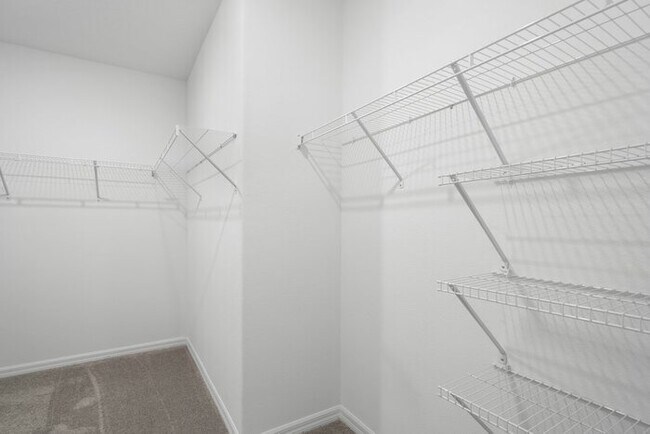 Building Photo - LIKE NEW Home For Rent in Belmont!