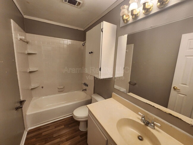 Building Photo - 3856 Cindy Dr