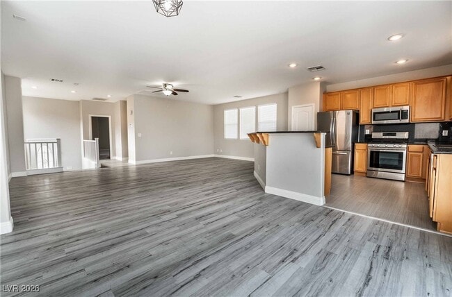 Building Photo - 9750 Maple Sugar Leaf Pl