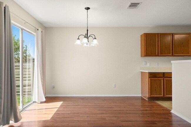 Building Photo - 5525 Victory Gallop Dr