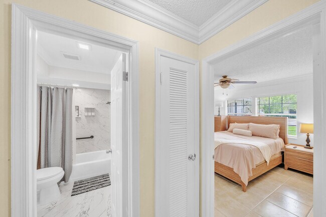 Building Photo - 1350 Riverside Cir