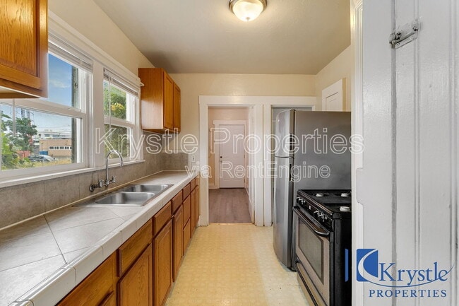 Building Photo - 126 Contra Costa St