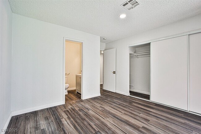 Building Photo - 4718 Elk Springs Ave