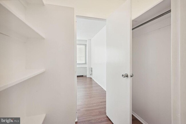 Building Photo - 5500 Friendship Blvd