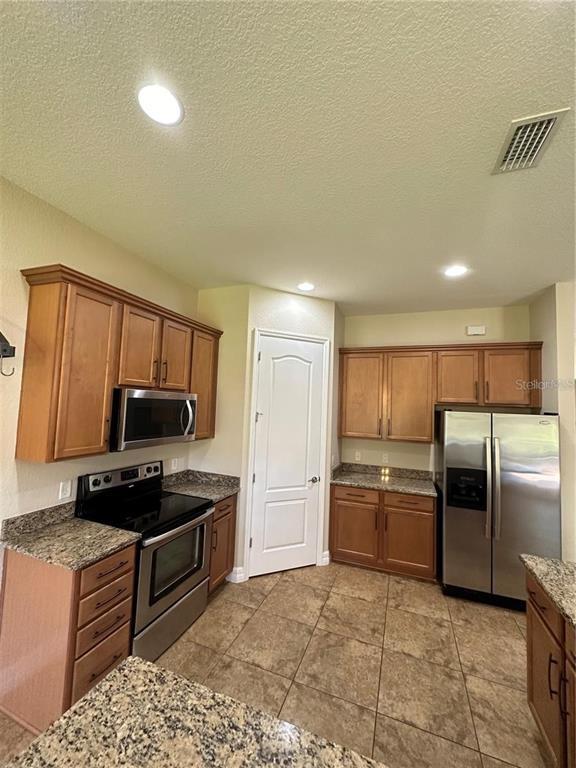 Building Photo - 8244 Prestbury Dr