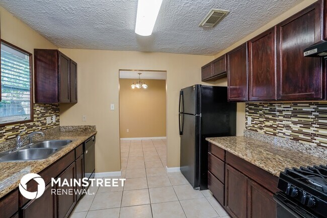 Building Photo - 20406 Oak Limb Ct