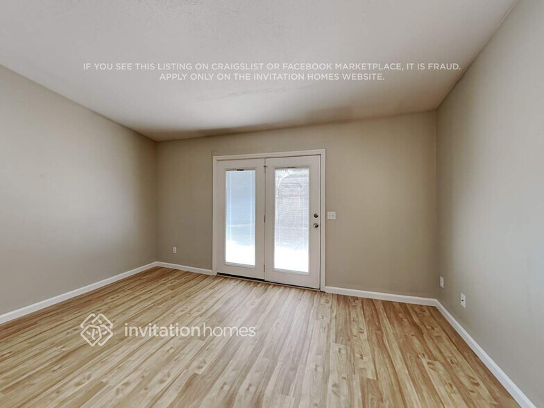 Building Photo - 137 Catalpa Ln