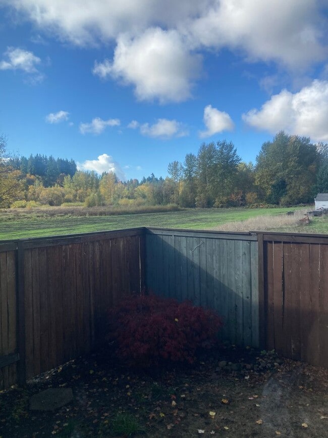 Building Photo - 1822 NE 77th Pl