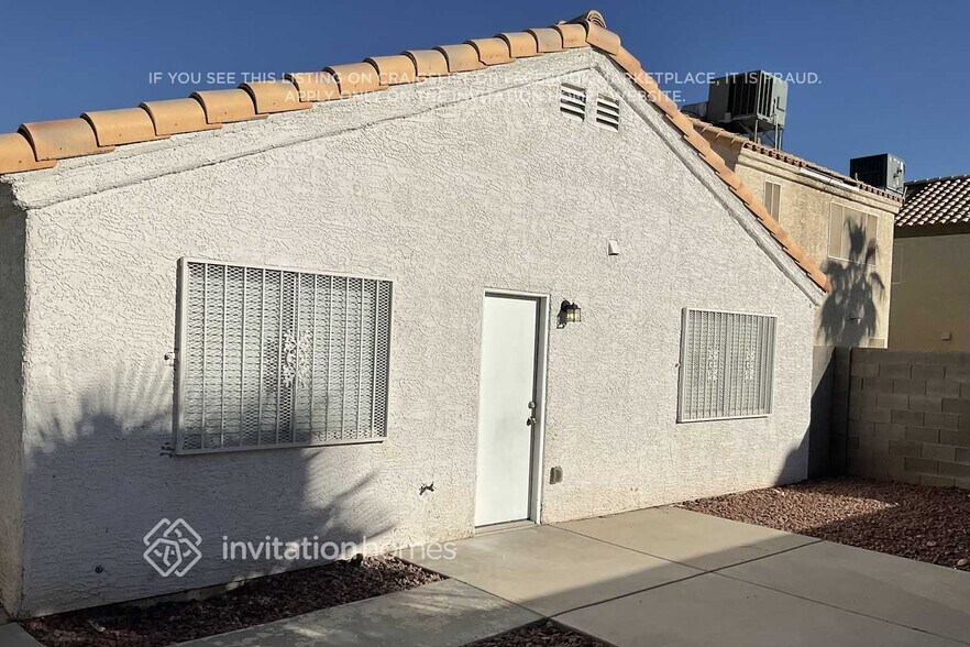 Building Photo - 4041 Hazelridge Dr