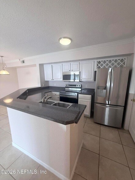 Building Photo - 425 Timberwalk Ct