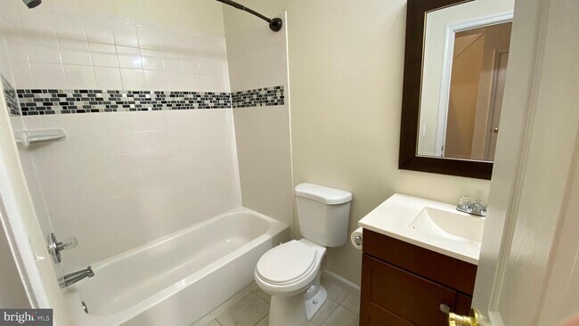 Building Photo - 7905 Rebel Walk Dr