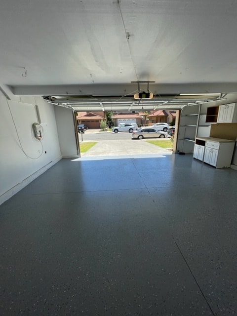 Building Photo - 6250 Sunny Meadow Ln