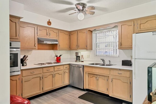 Building Photo - 2619 Clipper Ship Way