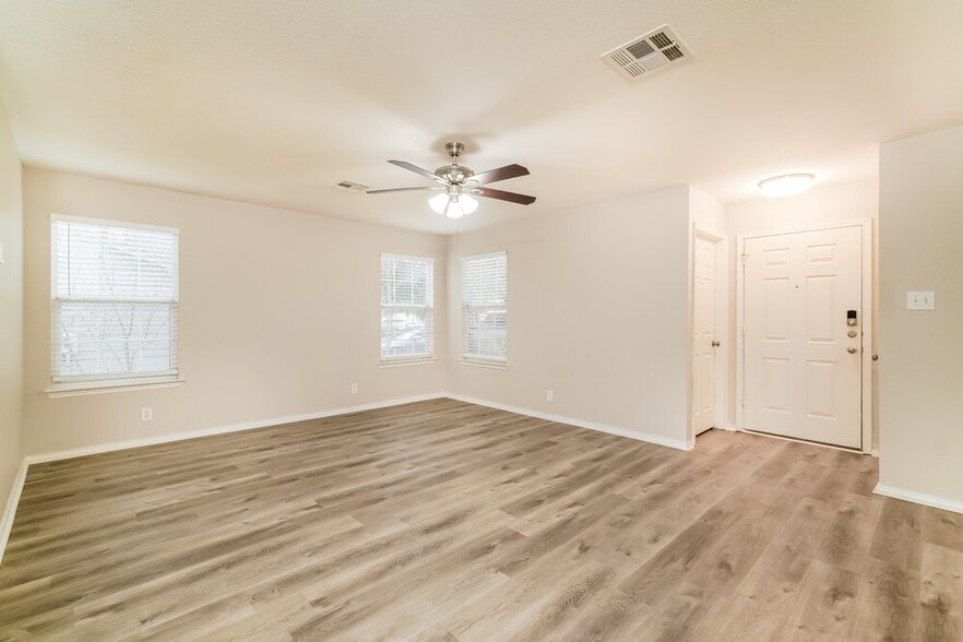 Building Photo - 284 Cordero Dr