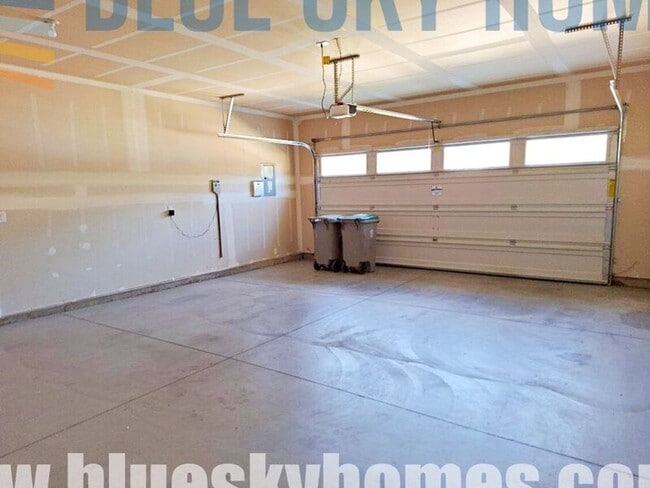 Building Photo - 11633 Baserri Dr
