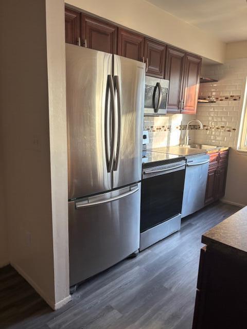 Building Photo - 1250 W Nine Mile Rd