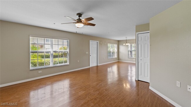 Building Photo - 9055 Gervais Cir