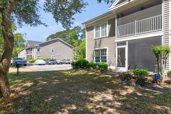 Building Photo - 641 Blue Stem Dr