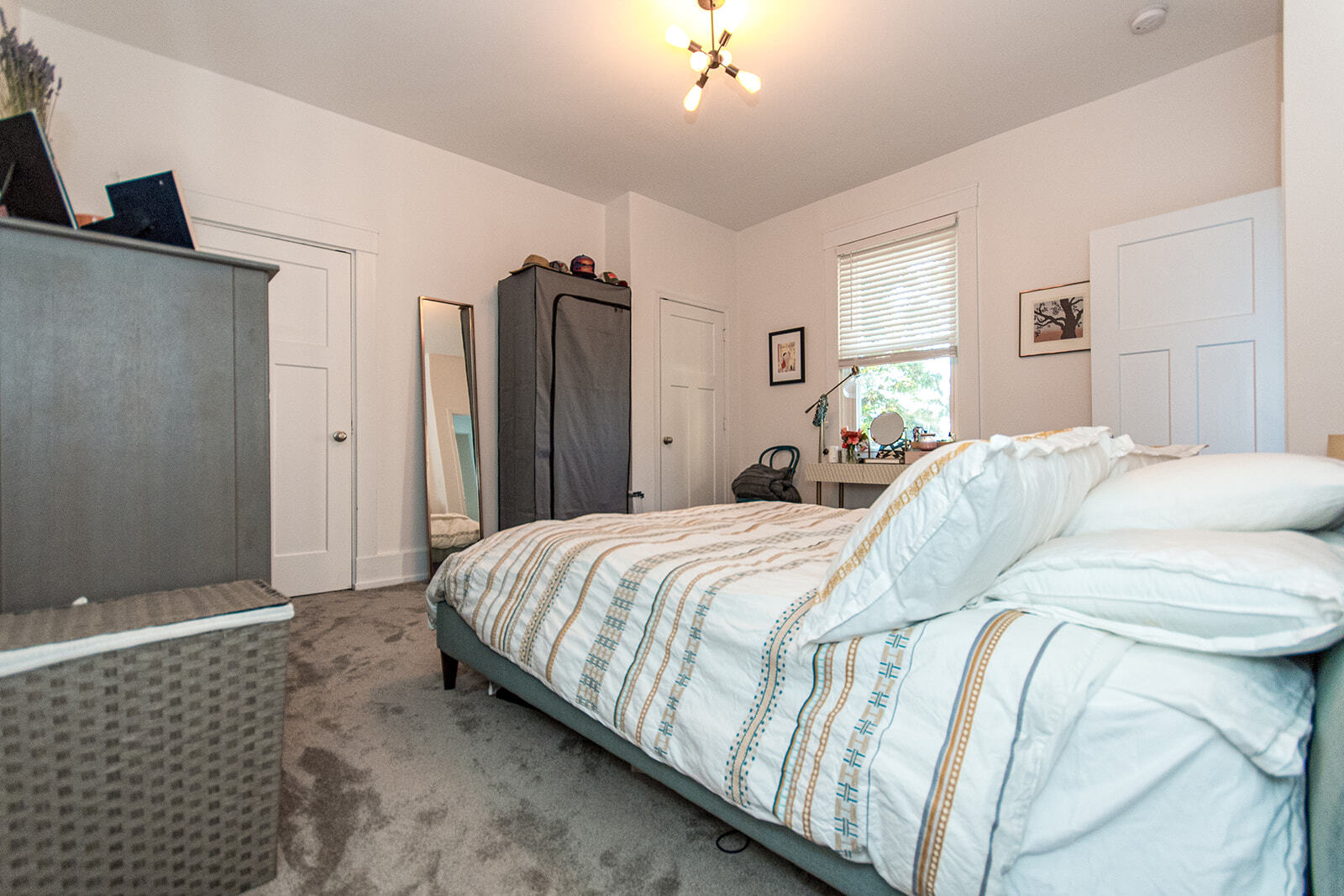 Building Photo - 1052 St Gregory St