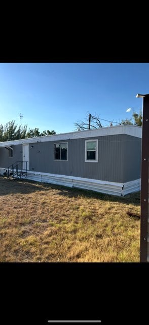 Building Photo - 521 Munson Dr