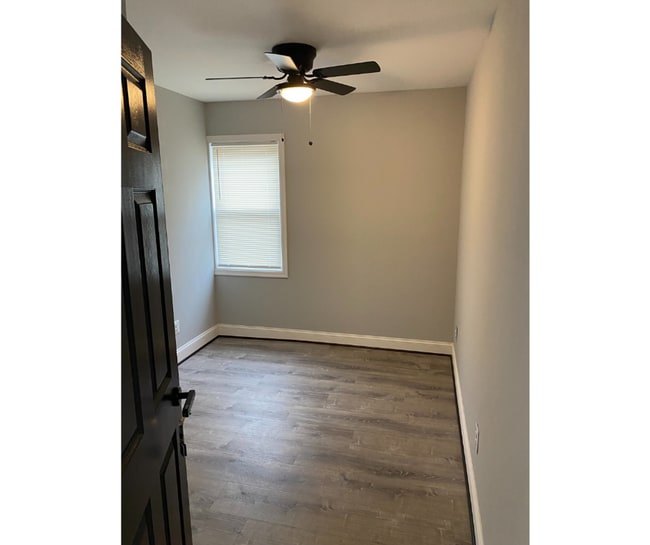 Building Photo - 823 N Woodington Rd