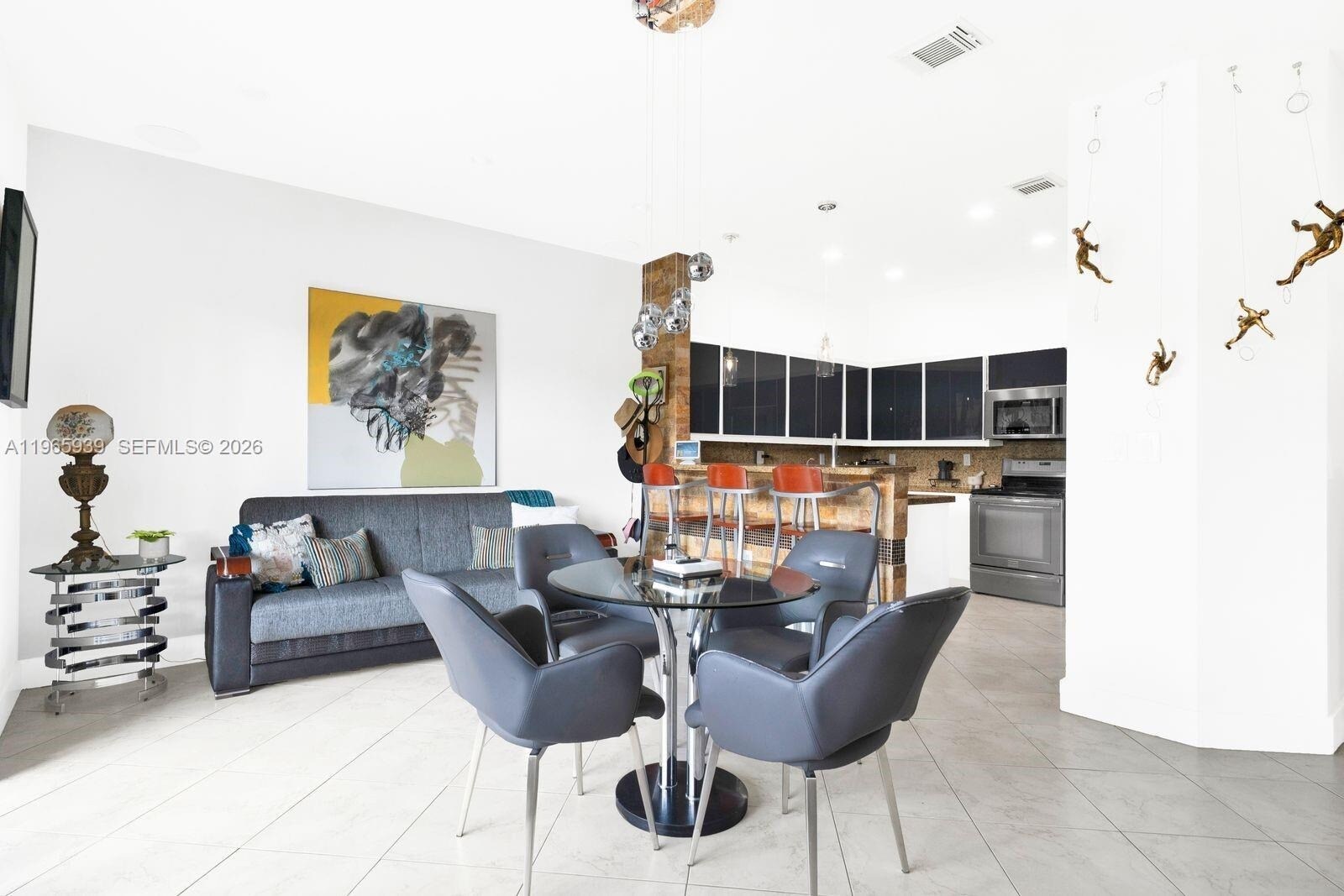 Building Photo - 10824 NW 84th St