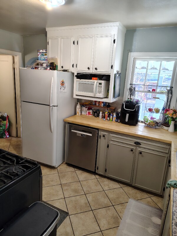 Building Photo - 636 Euclid Ave