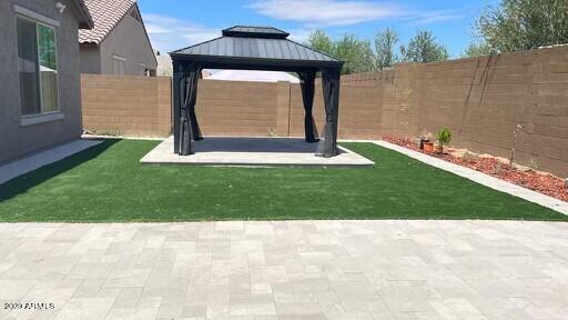 Building Photo - 9512 W Fallen Leaf Ln