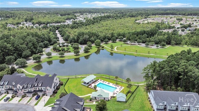 Building Photo - 235 Sonoma Dr