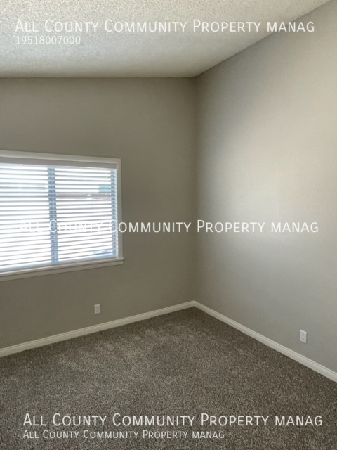Building Photo - 31176 Lahontan St