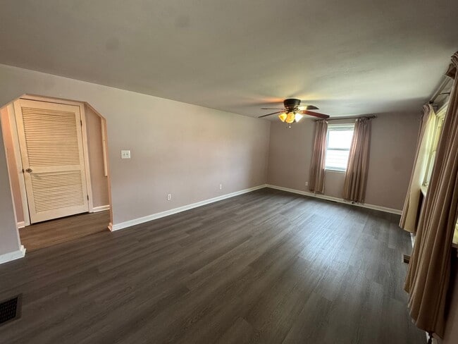 Building Photo - 2600 Harrison Ave