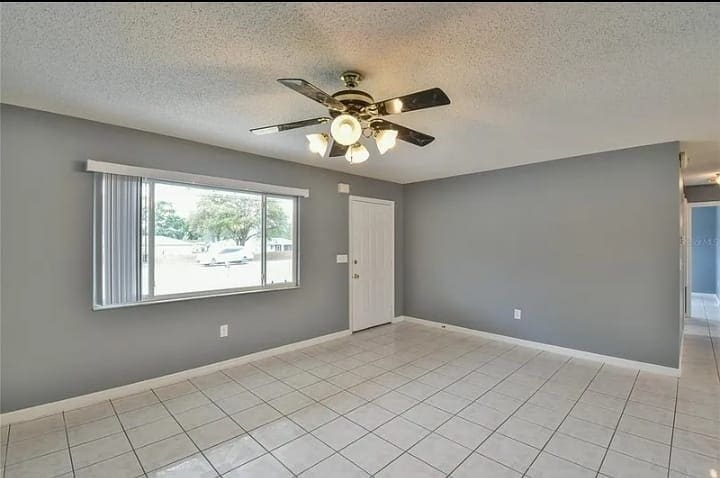 Building Photo - 6356 SW 103rd Street Rd