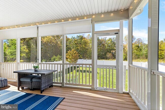 Building Photo - 397 Pear Blossom Rd