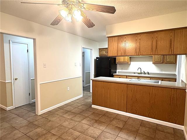 Building Photo - 14105 Wembley Rd