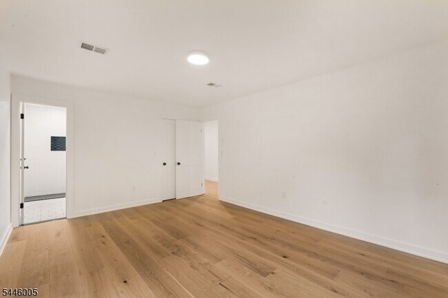 Building Photo - 5E Somerset Hills Village