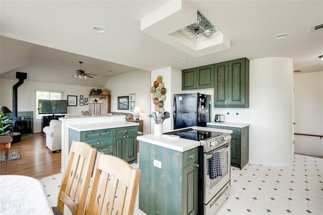 Building Photo - 14101 Red Feather Trail
