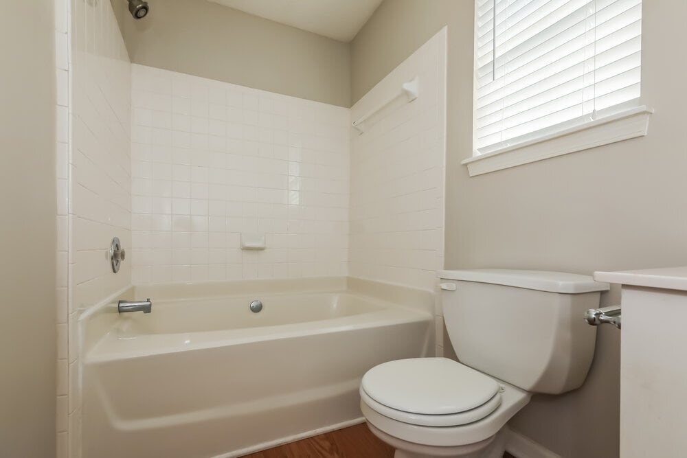 Building Photo - 8129 Vermilion Dr