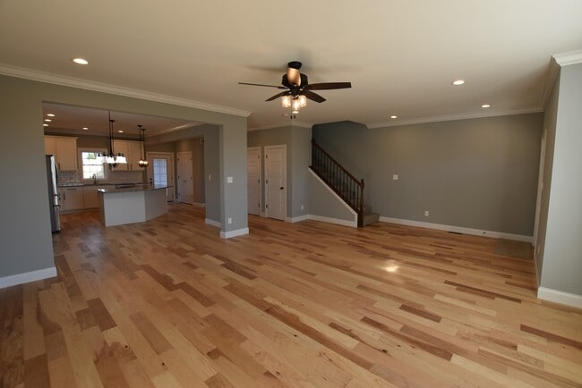 Building Photo - 3220 Regal Pl
