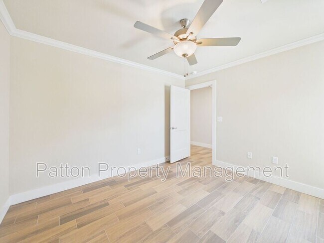 Building Photo - 9780 Elite St