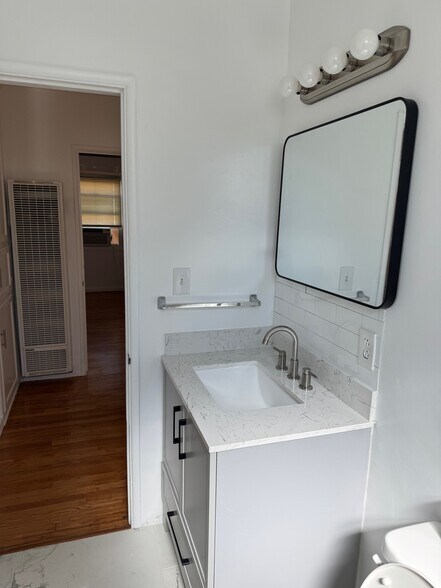 new vanity - 3049 Community Ave