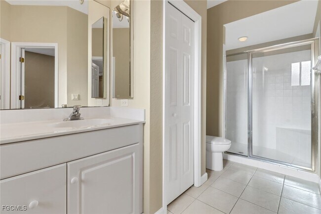 Building Photo - 14290 Reflection Lakes Dr