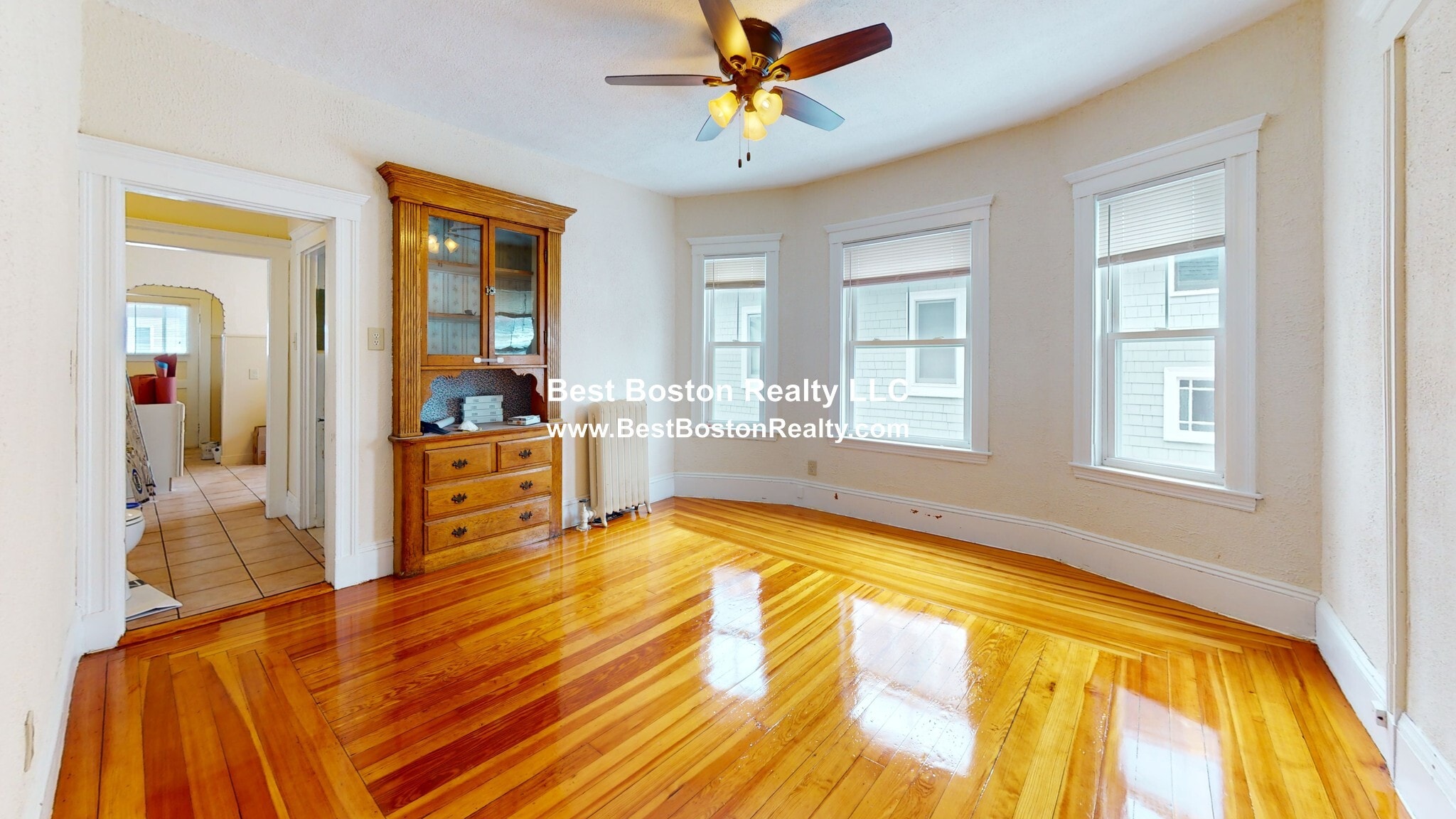 Building Photo - 93 Capen St