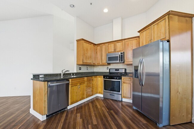 Building Photo - Desirable North Napa 3 Bed Single-Family Home