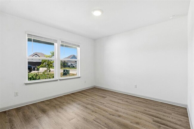 Building Photo - 224 Sweetwater Crk Ln