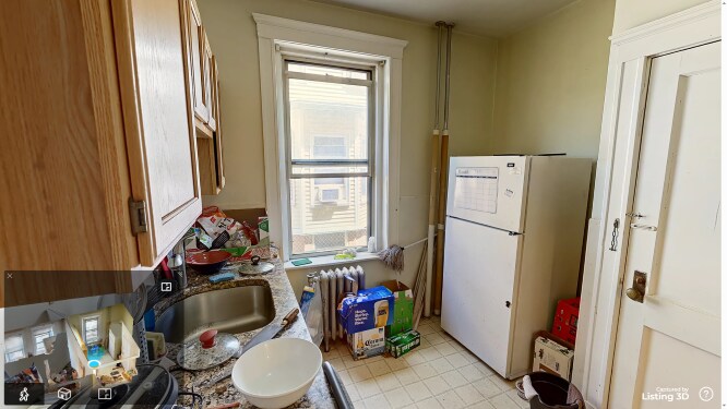 Building Photo - 86 Maple St