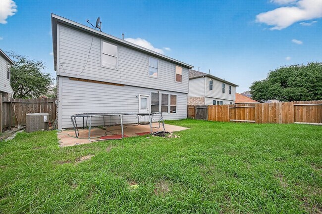 Building Photo - 15430 Elm Leaf Pl