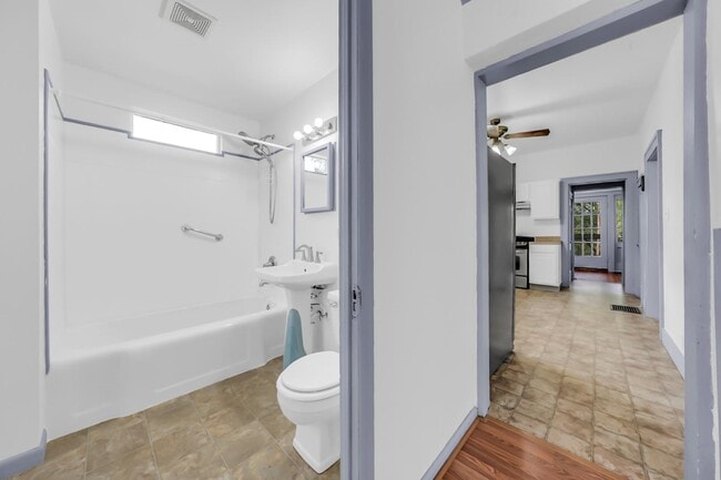 Building Photo - 1309 St Marys Blvd