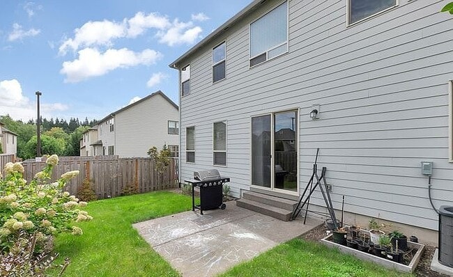 Building Photo - 132 NE 64th Terrace