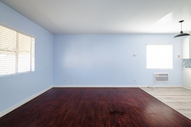 Building Photo - 121 N Spruce St. Montebello CA 90640