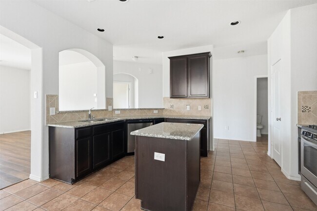 Building Photo - 15917 Tug Ct